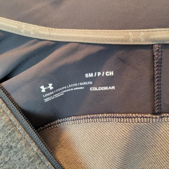 2/30$ Under Armour 1/2 zip pullover - Picture 7 of 7